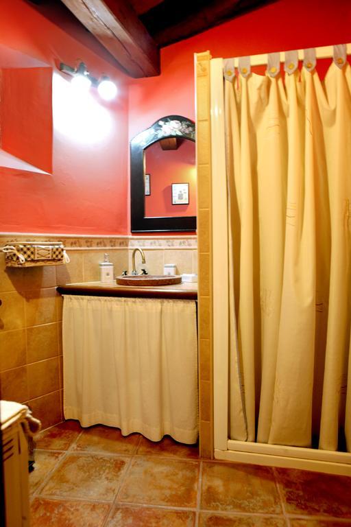 Apartamentos Rurales La Solana Robledillo De Gata Bagian luar foto